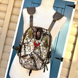 Badlands Mag Bino Case Approach Camouflage Mini Backpack